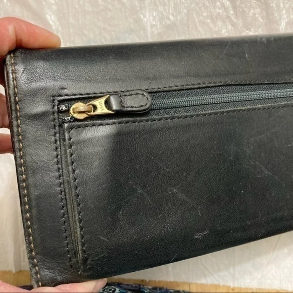 Coach vintage black leather wallet